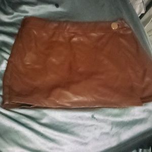 Nwot brown leather skort size 2x